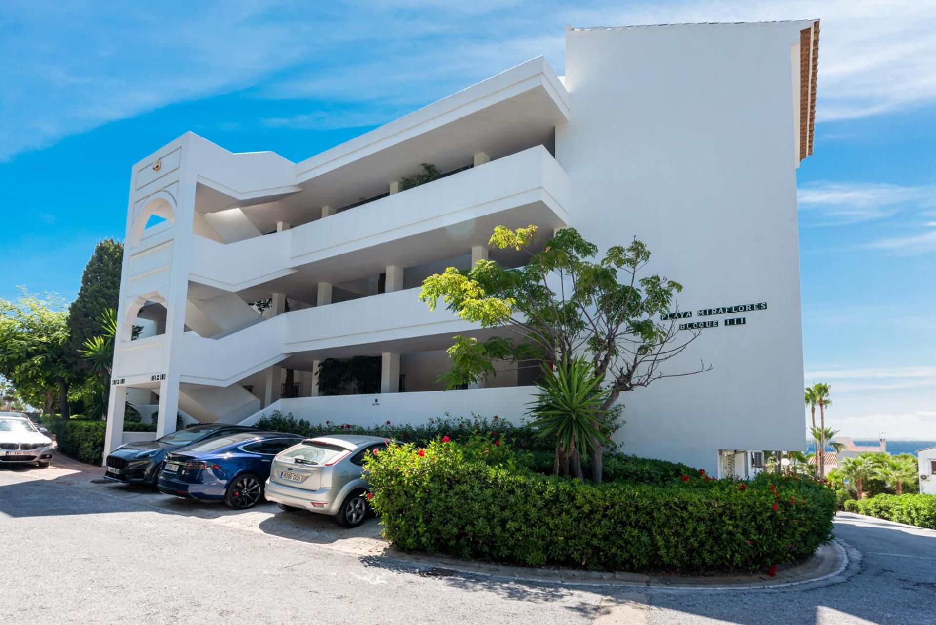 Miraflores Apartments By The Beach Costa Del Sol Sitio de Calahonda Exterior foto