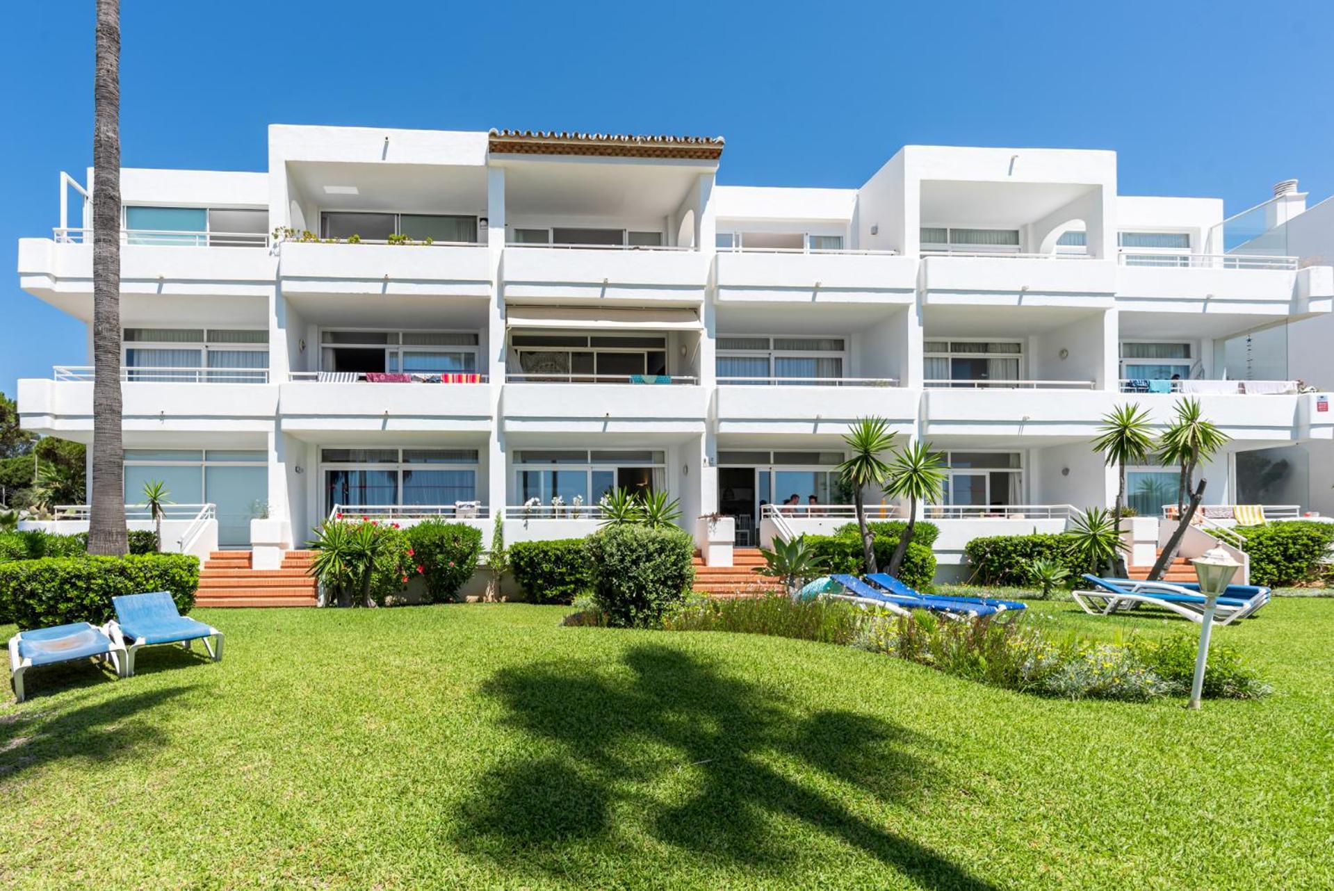 Miraflores Apartments By The Beach Costa Del Sol Sitio de Calahonda Exterior foto