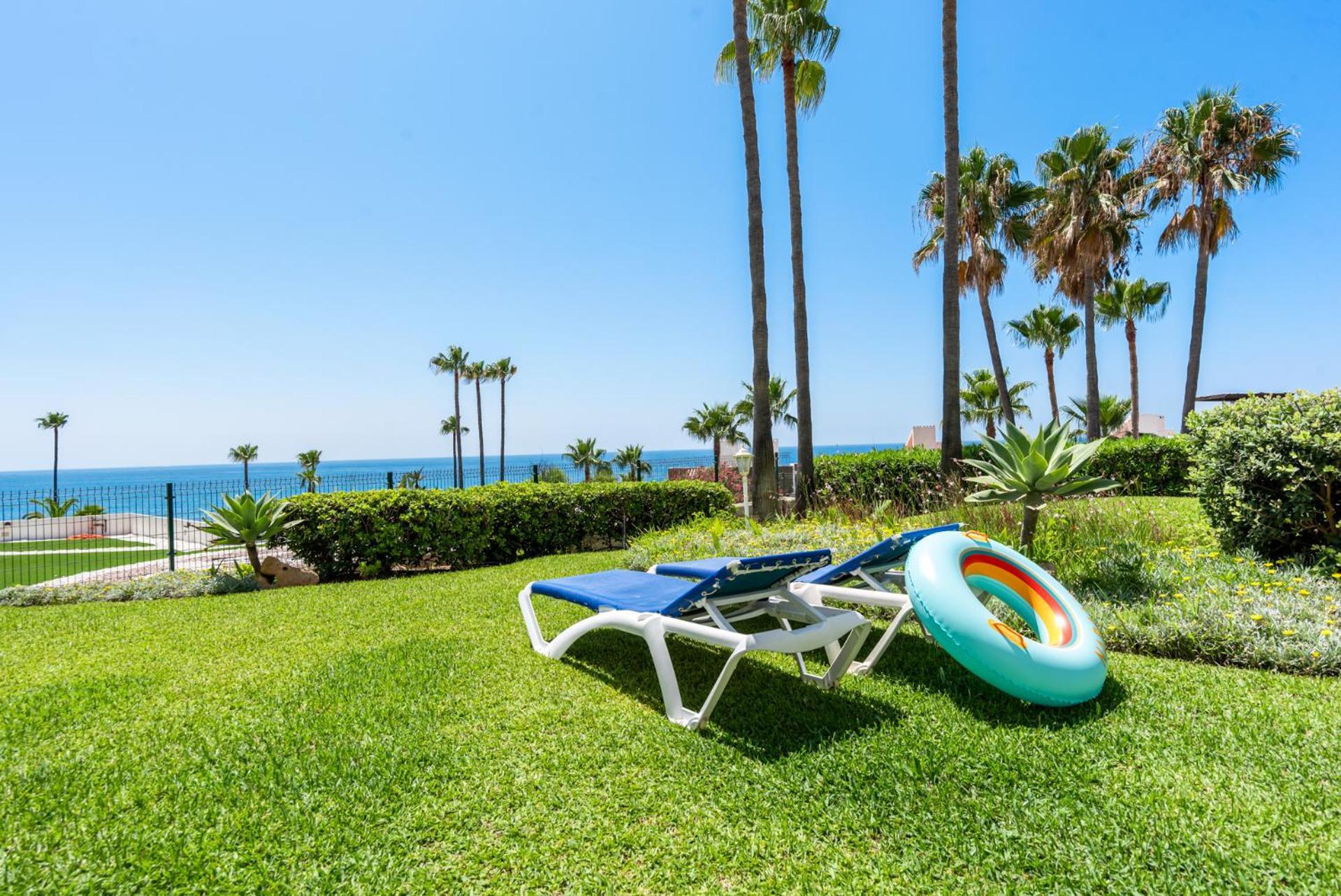 Miraflores Apartments By The Beach Costa Del Sol Sitio de Calahonda Exterior foto